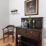 Literaturhaus Schmoekermuehle Bed & Breakfast