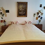 Literaturhaus Schmoekermuehle Alojamento de Acomodação e Pequeno-almoço Andernach