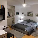 Literaturhaus Schmoekermuehle Bed & Breakfast 3*