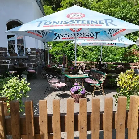 Literaturhaus Schmoekermuehle 3*