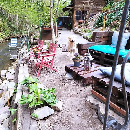 Literaturhaus Schmoekermuehle ベッド・アンド・ブレックファスト 3*