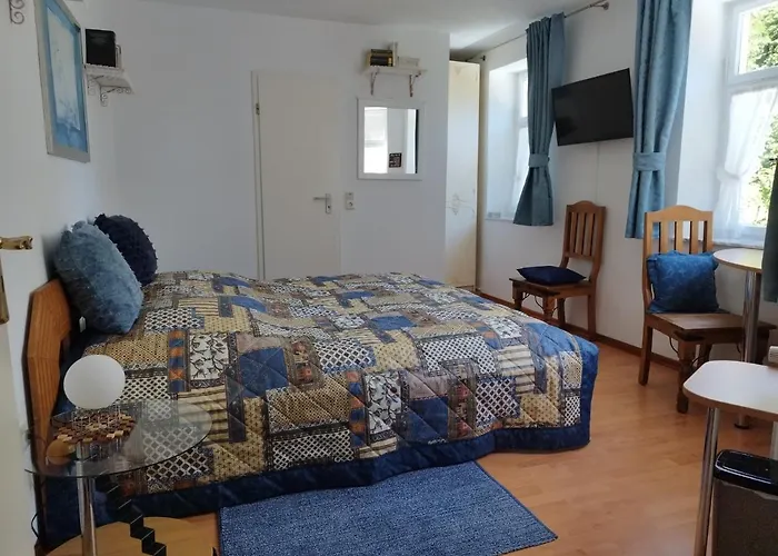 Literaturhaus Schmoekermuehle 3* Andernach