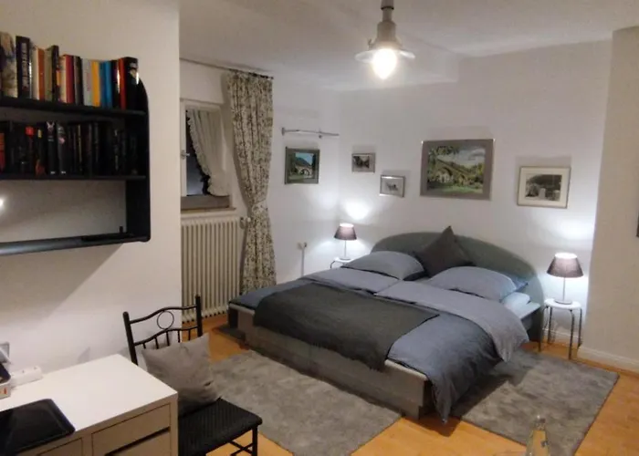 Literaturhaus Schmoekermuehle Bed & Breakfast 3*